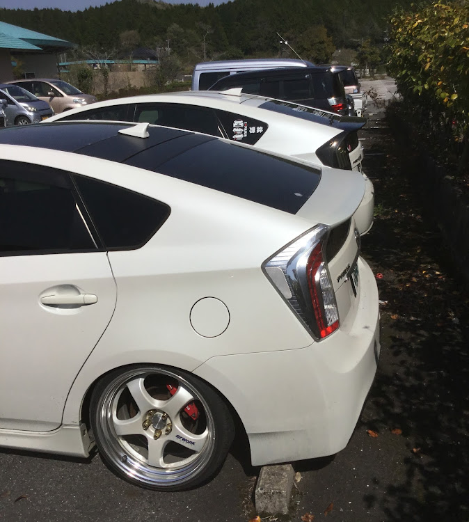 プリウスのプリウス30・カーチューン・プリウス乗りと繋がりたい・discover_ctに関するカスタム事例の投稿画像5枚目