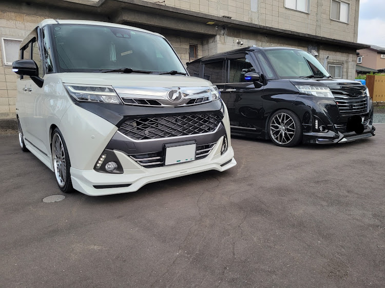ルーミーカスタムの姉妹車コラボ・兄弟コラボ・十和田 かだぁ〜れ・大食いに関するカスタム事例の投稿画像3枚目