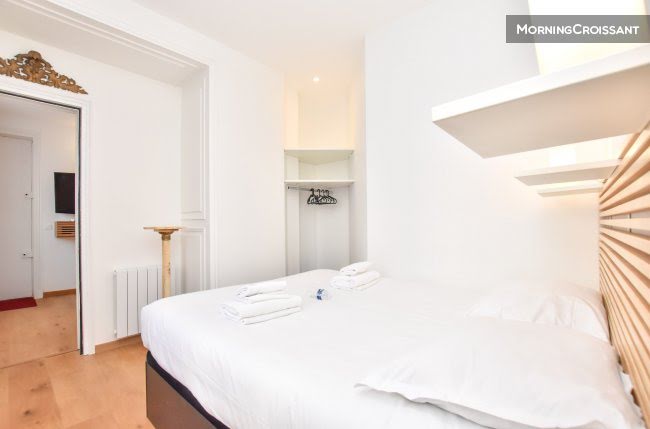 Location meublée appartement 2 pièces 42 m² à Paris 8ème (75008), 2 945 €