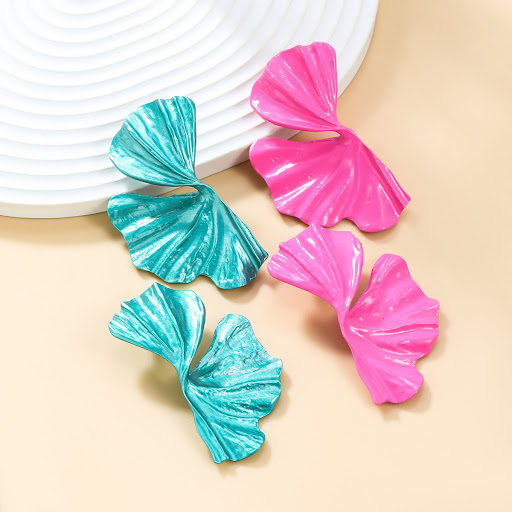 Title 5, Flower Alloy Barbie Doll with European and Amer...