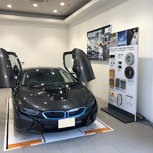 i8 クーペ 2Z15