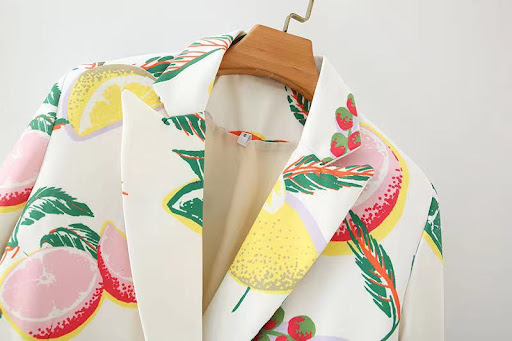 Title 5, Womens Autumn Fresh Fruit Printed Small Suit O...