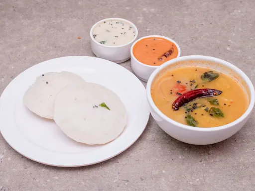 Idli [2 Pieces] With Sambar