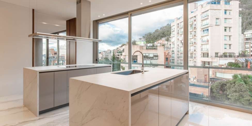 Apartamento En Venta - Los Rosales, Bogota
