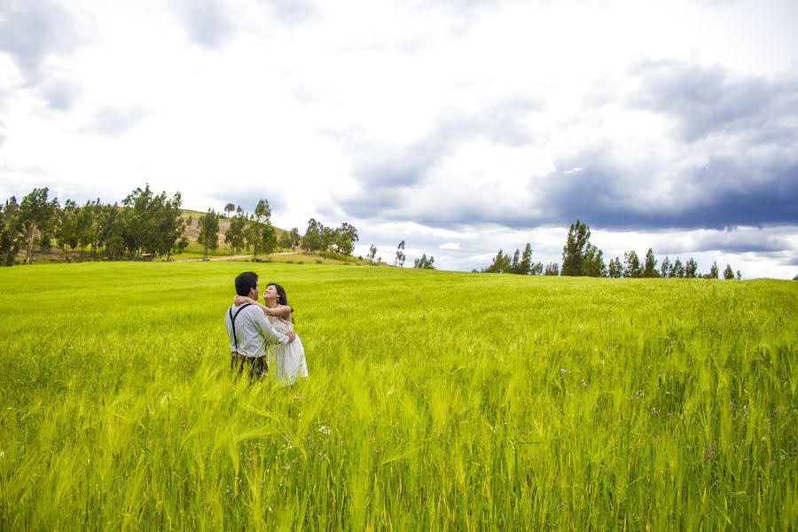 Photographer sa kasal Walter Chavez Raraz (walterchavez). Larawan ni 19 Agosto 2015