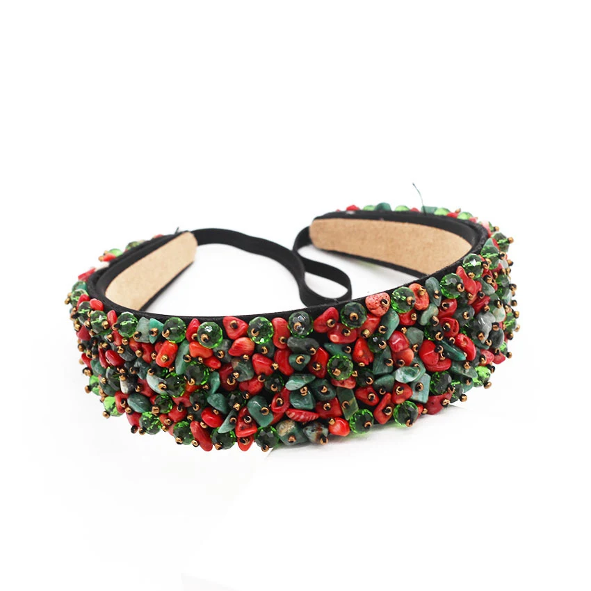 Nieuwe Europese en Amerikaanse luxe kristaldeeltjes mode haarband. Deze elegante haarband voegt schittering toe en verfraait uw look.