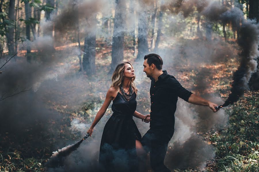 Fotografo di matrimoni Andrey Vishnyakov (andreyvish). Foto del 4 aprile 2020