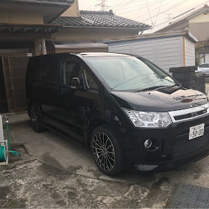 デリカD:5 CV5W