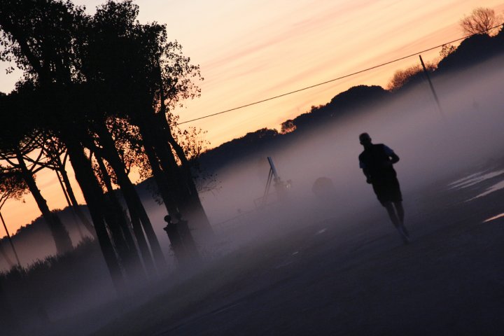 Uomo nella nebbia di marfy