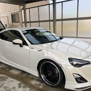 86
