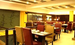 pirates voyage restaurant surat