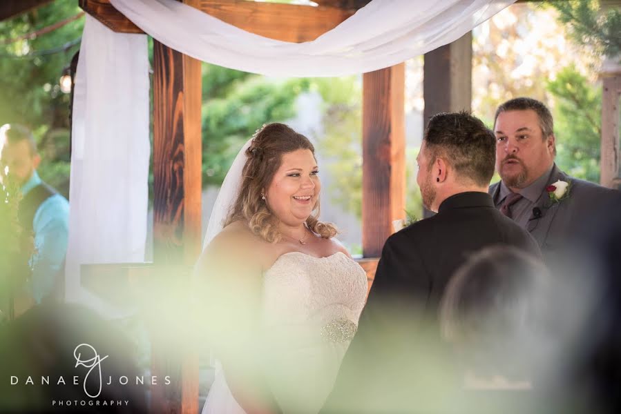Vestuvių fotografas Danae Jones (danaejones). Nuotrauka 2019 gruodžio 29