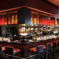 L'ATELIER de Joel Robuchon 侯布雄法式餐廳