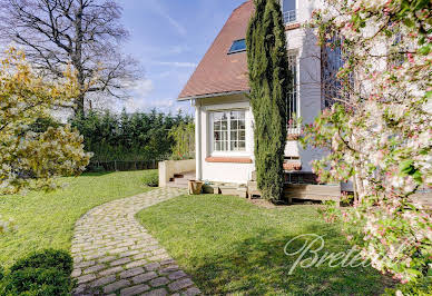 House with terrace 2