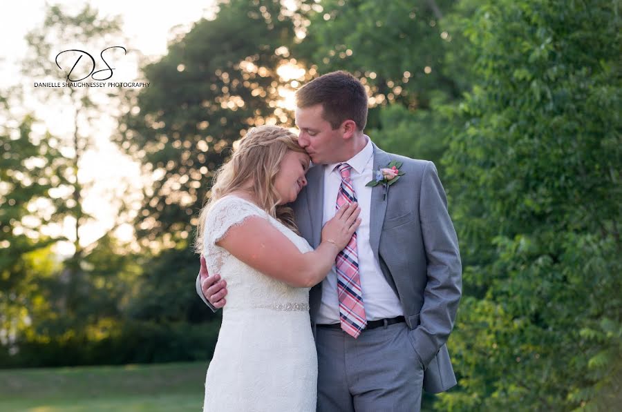 Fotografo di matrimoni Danielle Shaughnessey (danielleshaughn). Foto del 7 settembre 2019