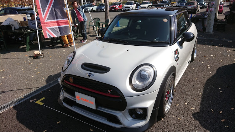 ミニクーパーSの個性あふれるMINI・マフラー交換・門司港レトロに関するカスタム事例の投稿画像7枚目
