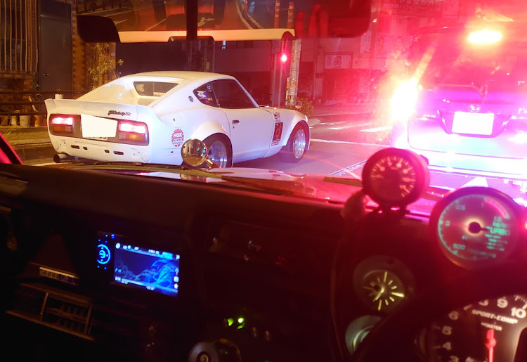 スカイラインのハコスカ・旧車・S30Z・ナイトツーリング・AKS74Uに関するカスタム事例の投稿画像23枚目