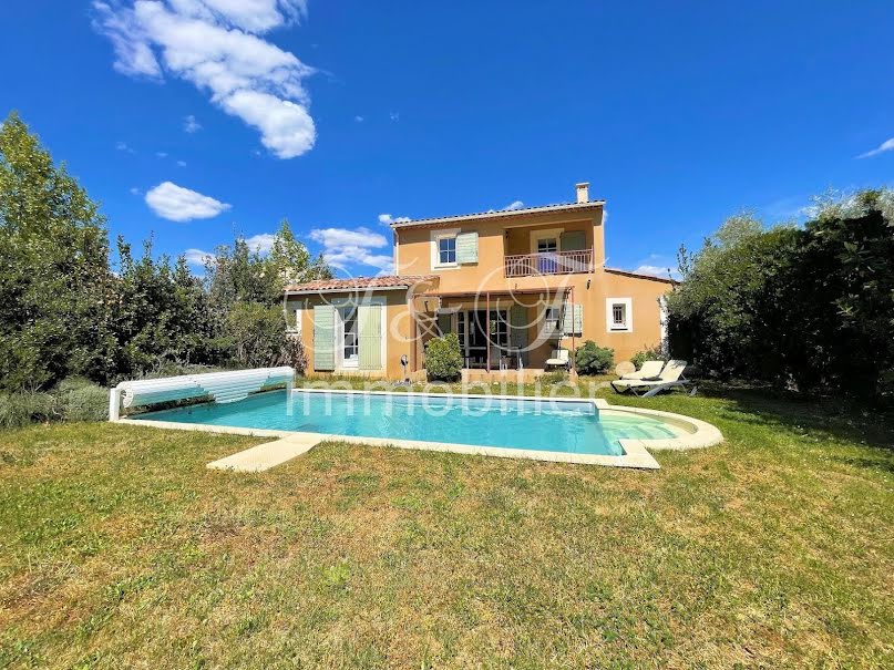 Vente villa  115 m² à Saint-Saturnin-lès-Apt (84490), 570 000 €