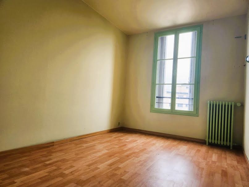 Vente appartement 3 pièces 50 m² à Le Bourget (93350), 172 800 €