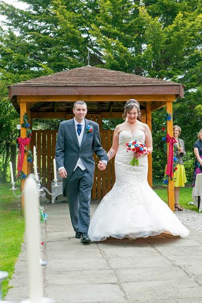 Svatební fotograf Declan West (declanwestphoto). Fotografie z 1.července 2019