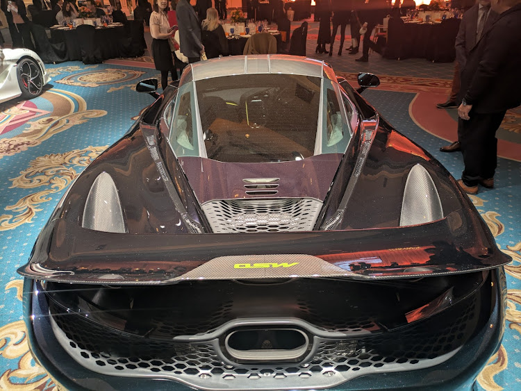 720Sクーペのマクラーレン750s・750S・マクラーレン・McLaren・クリスマスに関するカスタム事例の投稿画像3枚目