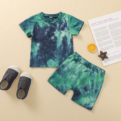 Title 3, Multicolor tie-dye shorts and short-sleeved two...