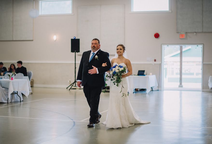 Wedding photographer Moriah Johanna Cummings (moriah10753). Photo of 9 May 2019