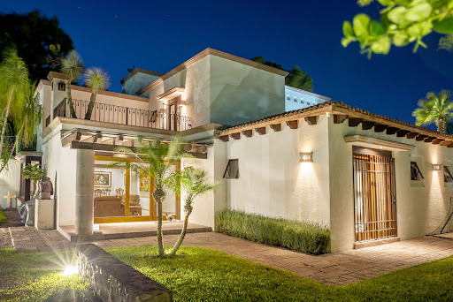 Maison avec piscine et terrasse 3