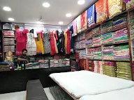 Gupta Sarees Centre photo 1