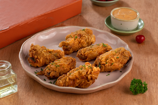 Crumb Fried Chicken Wings Bucket