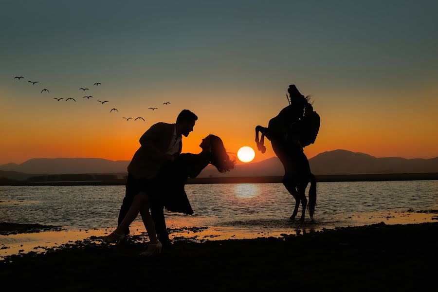 Svadobný fotograf Aytaç Çelik (photographyaytac). Fotografia publikovaná 23. decembra 2021