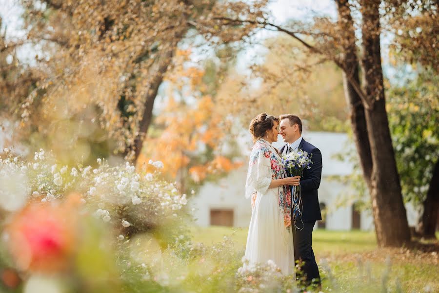 Свадебный фотограф Анеля Ружейникова (bridalstudio). Фотография от 21 октября 2019