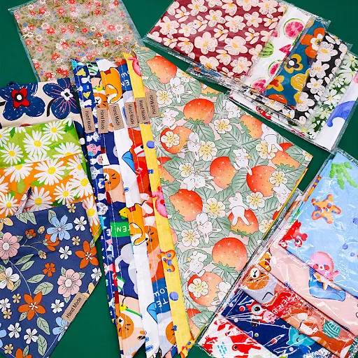 10/20pcs Pet Dog Bandana Small Large Dog Bib Cotton Cute Puppy Saliva Scarf Flower Print Cat Kerchief Dog Grooming Acces