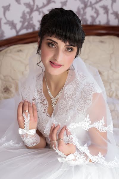 Весільний фотограф Леся Коник (lesiakonyk). Фотографія від 27 березня 2019