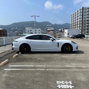 パナメーラ GTS