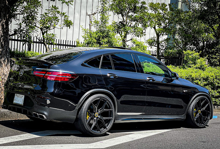 GLC クーペのVOSSEN・HF-5・22インチ・コンチネンタルに関するカスタム事例の投稿画像3枚目