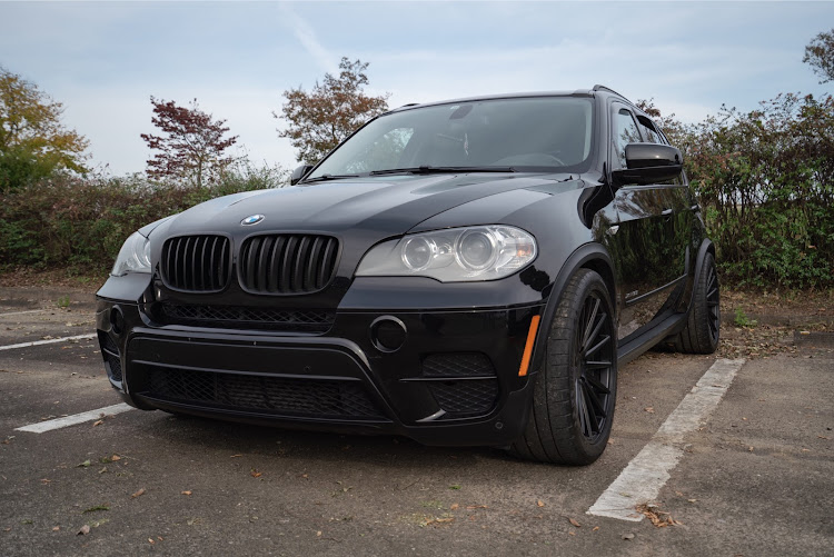 X5のチャルメラギャング団・ラーメンMTG・ラーメン・USマーカー・BMWに関するカスタム事例の投稿画像2枚目