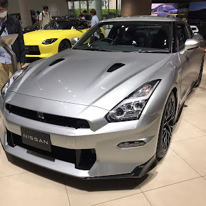 NISSAN GT-R R35