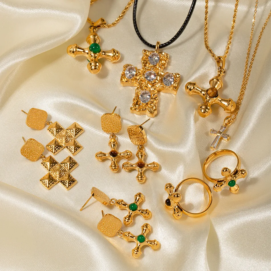Populaire Ins ketting 18K goud verguld roestvrij staal kruis hanger combinatie voor dames. Stijlvol en duurzaam.