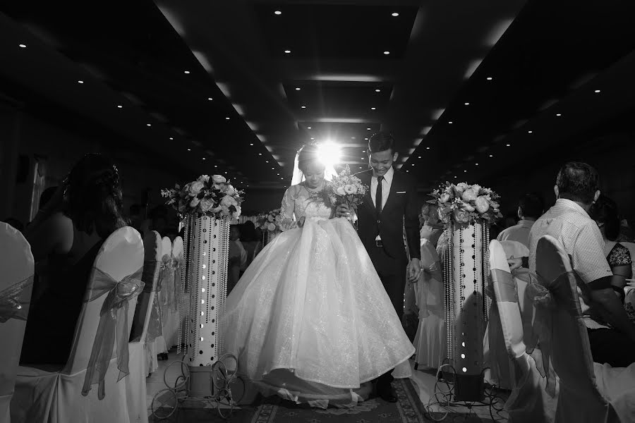結婚式の写真家Dương Hoàng Dĩnh Mrdjnh (voppdinh)。2018 12月4日の写真