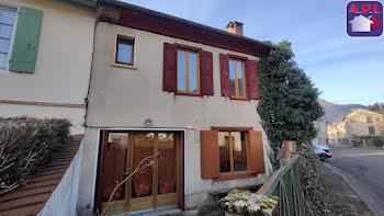 maison à Tarascon-sur-ariege (09)