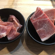 牙打燒肉 Yakiniku