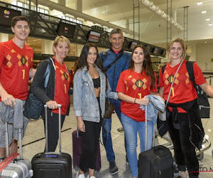 ? In beeld: schoon volk op de fan flight naar Sint-Petersburg, families van Rode Duivels maken zich op voor pré-finale van hun helden