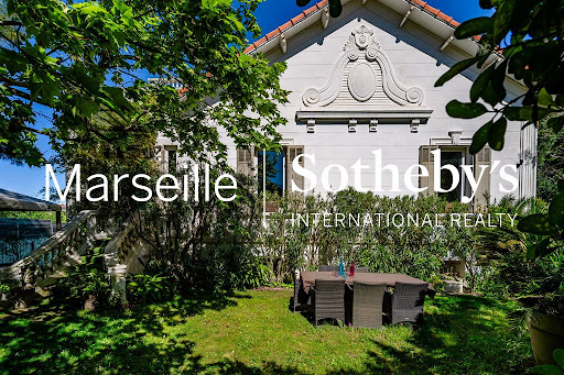 Maison avec piscine en bord de mer 2