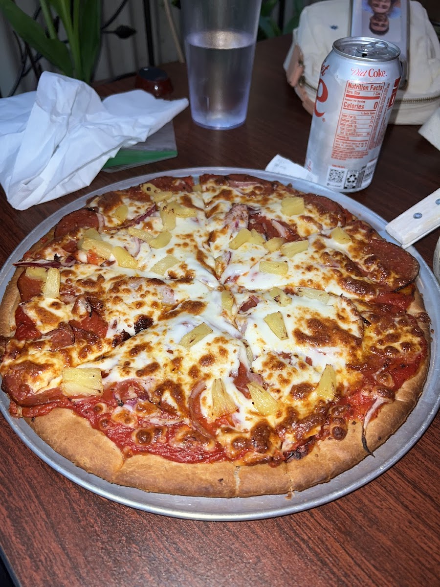 Gluten-Free at Razzis Pizzeria