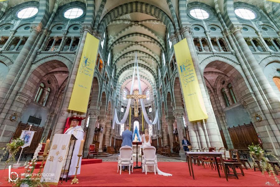 Fotógrafo de casamento Brieuc Mercière (brieucphoto). Foto de 14 de abril 2019