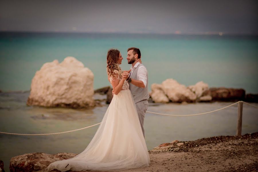 Wedding photographer George Mouratidis (mouratidis). Photo of 13 September 2018