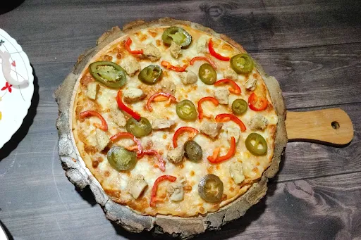 The Hot Fired Chicken Pizza