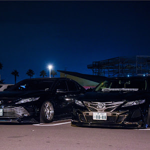 カムリ AXVH70