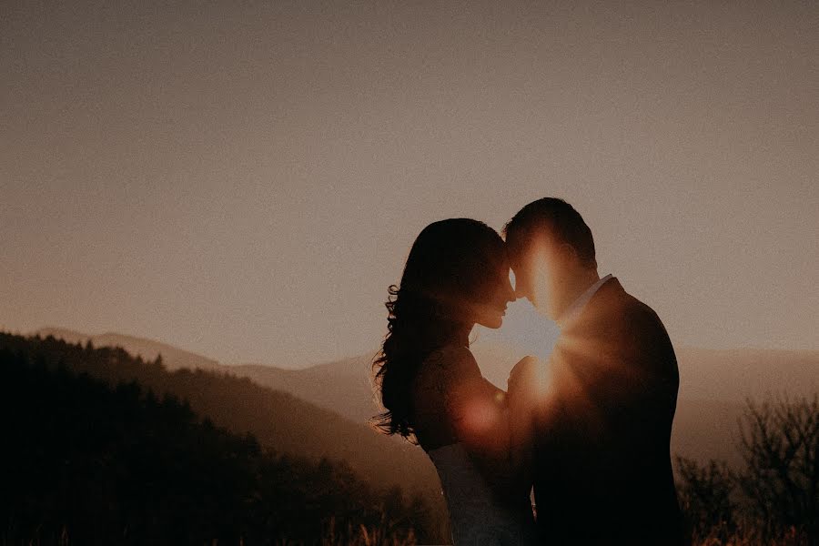 Hochzeitsfotograf Dennis Vasilev (weddenis). Foto vom 16. Mai 2019